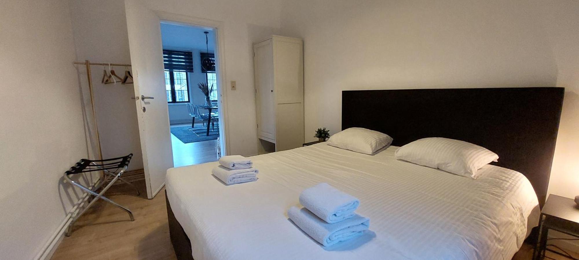 The View - Spacious 2 Bdr Appt In With View Antwerpen Bagian luar foto